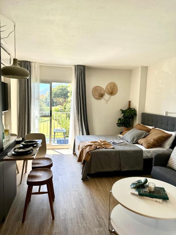 Minerva Estudio Suite La Biznaga , Beach And Pool Benalmádena Exterior photo